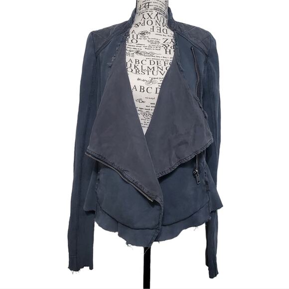 Free People Blue Lightweight Jacket Diagonal Zipper Raw Edges Hem Size Medium - Picture 3 of 14